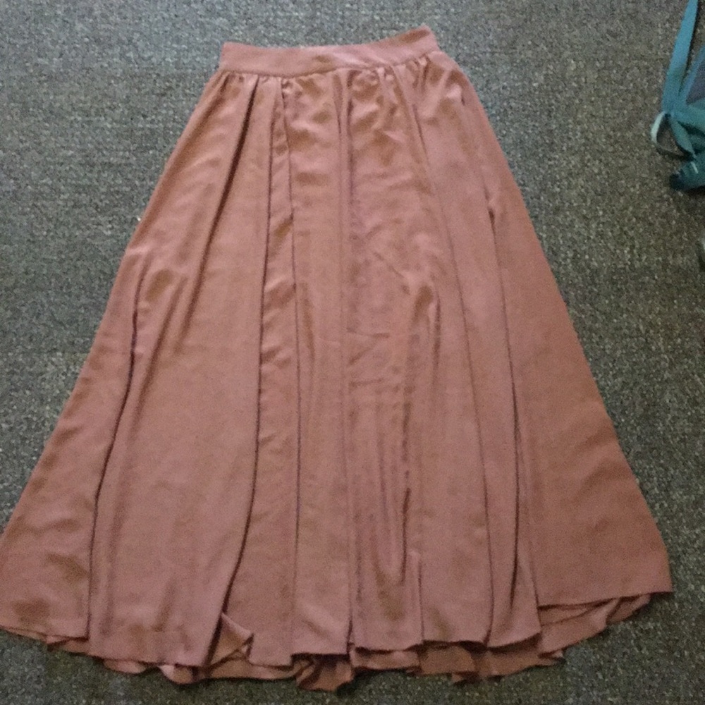 Brown Anthropologie midi/maxi flowy skirt!